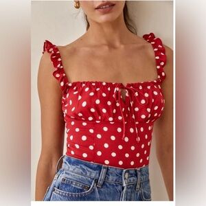 Adorable sold out reformation top. Size 8.